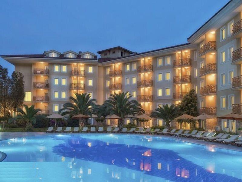 Akka Claros Hotel 케메르 외부 사진