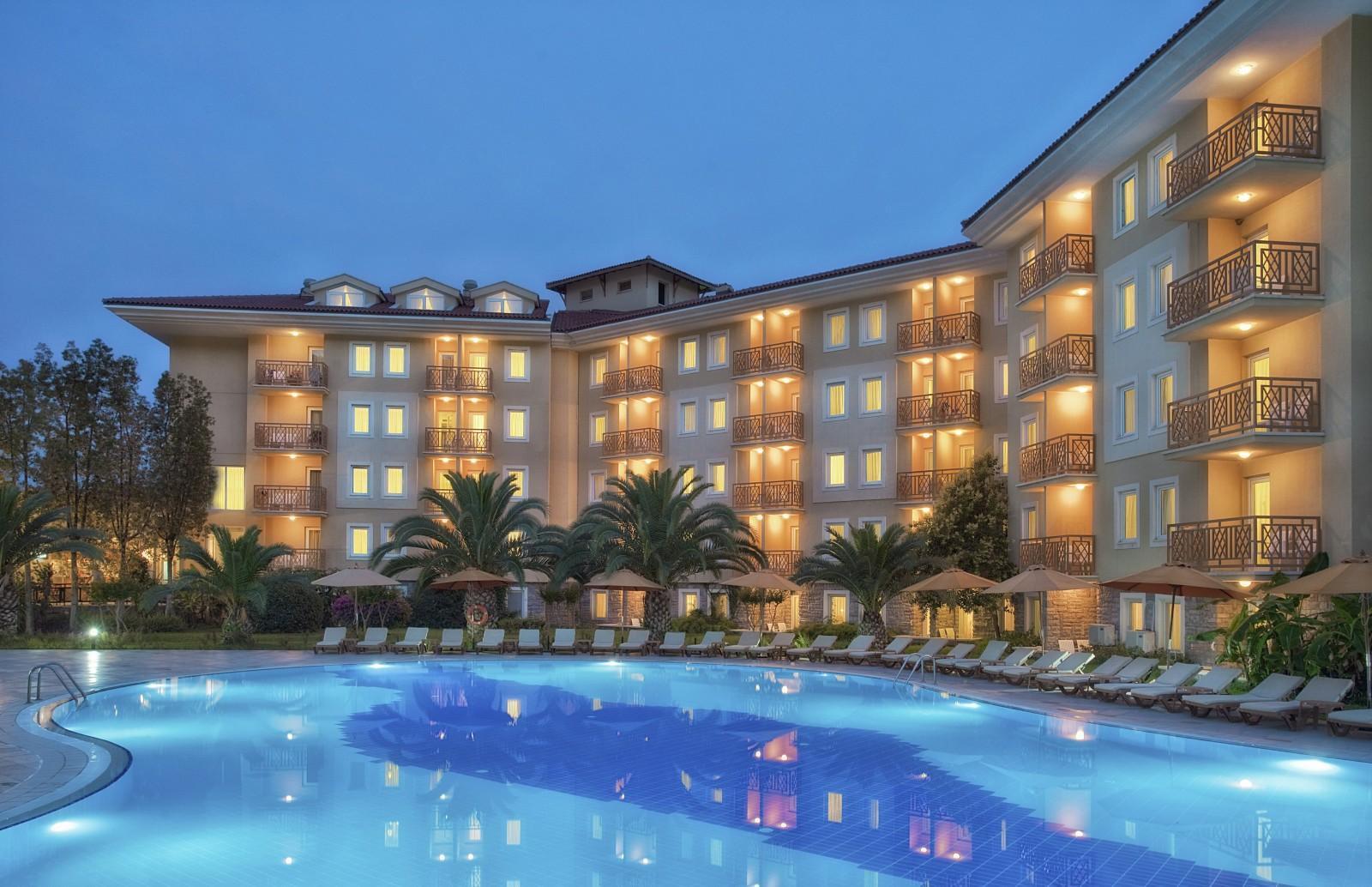 Akka Claros Hotel 케메르 외부 사진